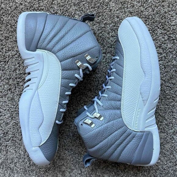 Nike Air Jordan 12 Stealth Cool Grey Size 9.5 Men's - Picture 7 of 7
